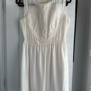 Gianni Bini White Sleeveless Mock Neck Wedding Dress
